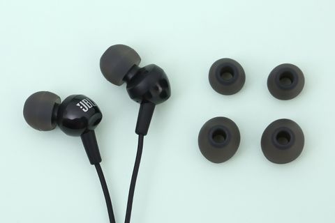 Tai nghe EP JBL C150SIUBLK Đen