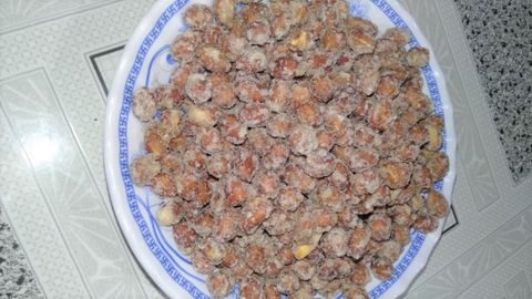 Cách làm đậu phộng ngào đường giòn tan đơn giản nhâm nhi cả ngày