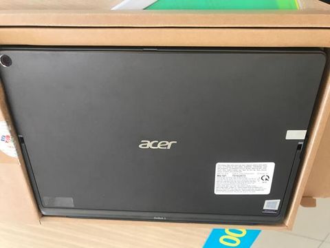 Acer Switch SW512 52P 34RS i3 7130U/4GB/128GB/12