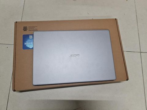 Acer Swift 3 SF314 57 52GB i5 1035G1/8GB/512GB/14