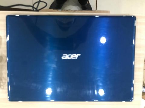 Acer Swift 3 SF315 51 54H0 i5 8250U/4GB/1TB/15.6