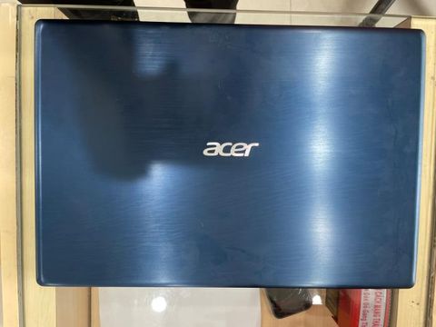 Acer Swift 3 SF315 51 54H0 i5 8250U/4GB/1TB/15.6