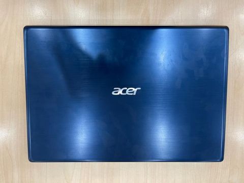 Acer Swift 3 SF315 51 54H0 i5 8250U/4GB/1TB/15.6