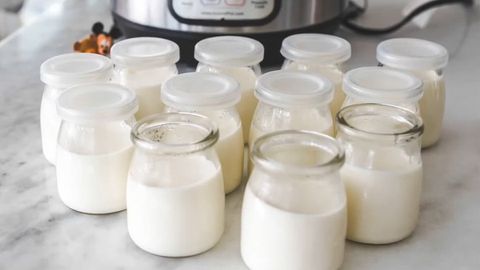 3 cách ủ sữa chua bằng nồi áp suất điện đơn giản bất bại dẻo mịn thơm ngon