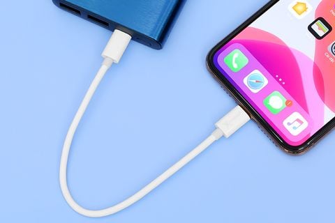 Cáp Type C - Lightning 20cm Xmobile L10 Trắng