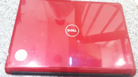 Z Dell Inspiron 1464