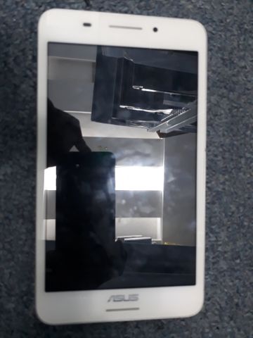 Z Asus Tablet K019