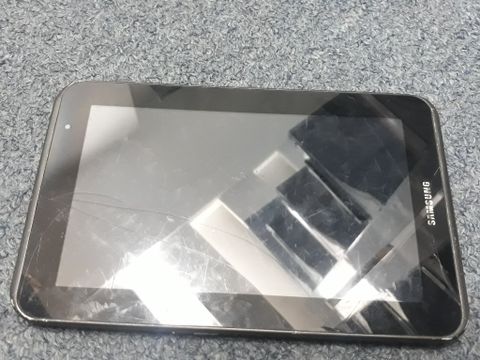 Z Samsung P3113Ts