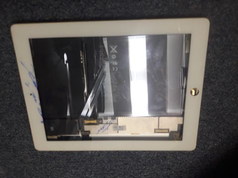 Z Ipad A1396