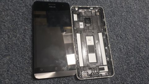 Z Asus Zenfone5