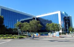  Intel Đẩy Mạnh Đổi Mới Trong Tiến Trình Xử Lý Và Đóng Gói 