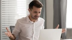  Laptop bạn đang dùng có dính phải 8 dấu hiệu này không, nếu có thì chắc bạn nên mua ngay một cái mới rồi đó 