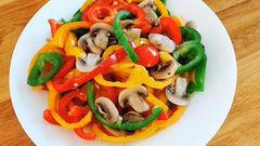  Cách làm ớt chuông xào chay dinh dưỡng thơm ngon đơn giản cho gia đình 