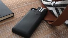  Apple được cấp bằng sáng chế ốp lưng iPhone rất tiện dụng, có khoang chứa và sạc cho tai nghe AirPods 