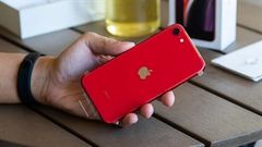  Apple đã xuất xưởng được hơn 10 triệu iPhone SE 2020 trong Q2, hàng xịn bán chạy là đúng rồi 