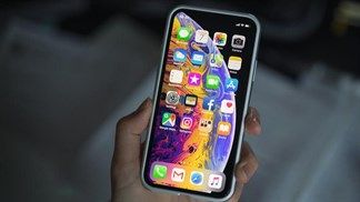 Vô tình đánh rơi iPhone X xuống biển, chàng thủy thủ gặp cái kết bất ngờ sau khi tìm thấy được chiếc điện thoại của mình
