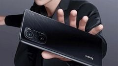  Bộ đôi Redmi K40 series xách tay đợt về hàng đầu tiên bị đội thêm 3 triệu so với giá gốc, nên mua ngay hay chờ chính hãng? 