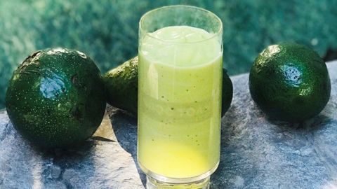 2 cách làm sinh tố bơ ngon dẻo béo mịn thơm ngon khó cưỡng