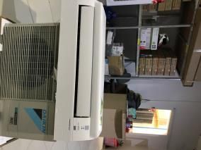 Máy lạnh Daikin Inverter 1 HP ATKA25UAVMV