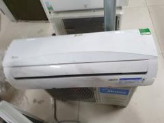  Máy lạnh Midea 1 HP MSAFA-10CRN8 