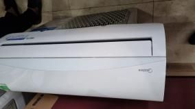 Máy lạnh Midea 1 HP MSAFA-10CRN8