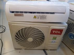 Điều hòa TCL Inverter 9000 BTU TAC-10CSI/KE88N
