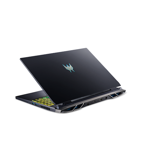 Laptop Acer Predator Helios 300 Ph315-55-76kg (nh.qgpsv.001)