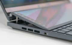  Laptop Hai Màn Hình Oled 120 Hz 