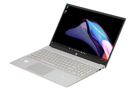Laptop Hp Pavilion 15 Eg3033tx (8u6l6pa)