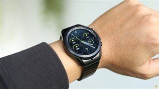 Giá giảm đến 50%, Samsung Galaxy Watch 3, Watch Active 2 đang là những chiếc smartwatch đáng mua nhất lúc này