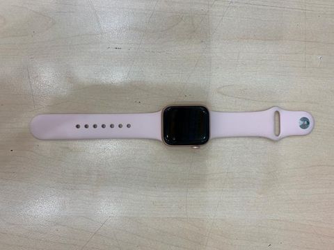 Apple Watch S6 GPS, 40mm Gold Aluminium Case with Pink Sand Sport Band - Regular (MG123VN/A)