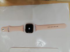  Apple Watch S6 GPS, 40mm Gold Aluminium Case with Pink Sand Sport Band - Regular 