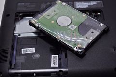 Thay ổ cứng iMac lấy liền