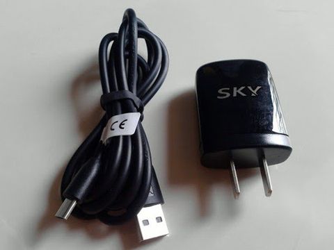 Sạc Adapter Sky Flip2