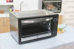 Lò nướng Electrolux EOT38DXB 