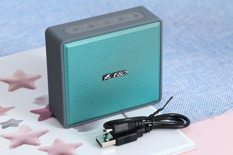 Loa Bluetooth Fenda W5 Đen