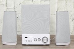  Loa vi tính 2.1 Enkor E900 Bạc 