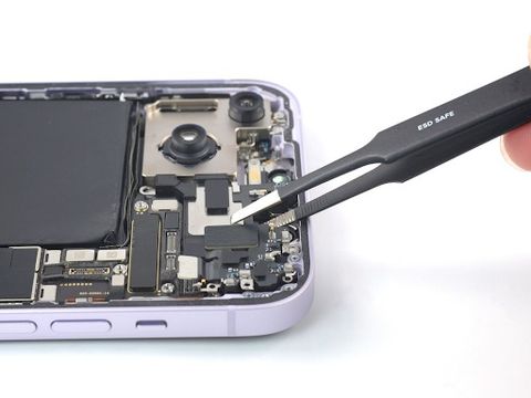 Loa trong iPhone 14 Plus