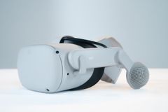  Logitech’s Chorus Kết Hợp Cùng Với Kính Thực Thế Ảo Quest 2 