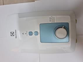 Máy nước nóng trực tiếp Electrolux 4500W EWE451GX-DWB