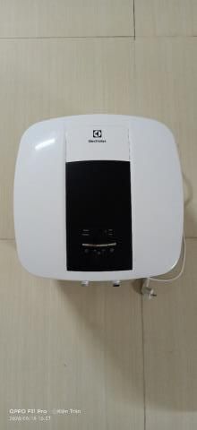 Bình nóng lạnh gián tiếp Electrolux 30 lít 2500W EWS302DX-DWE
