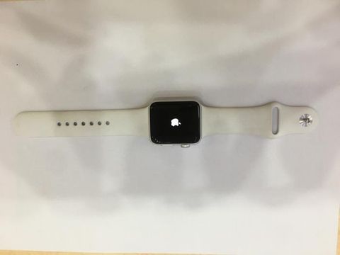 Apple Watch S3 LTE, 42mm Silver Aluminium Case with White Sport Band