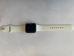  Apple Watch S6 GPS, 40mm Silver Aluminium Case with White Sport Band - Regular (MG283VN/A) 