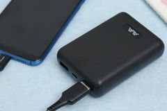  Pin sạc dự phòng Polymer 10000mAh AVA PA W11 X Xanh rêu 