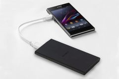  Pin sạc dự phòng Polymer 5000mAh Sony CP-V5B/BC LA Đen 