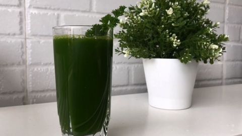 3 cách làm nước ép rau mùi hỗ trợ giảm cân thanh lọc cơ thể