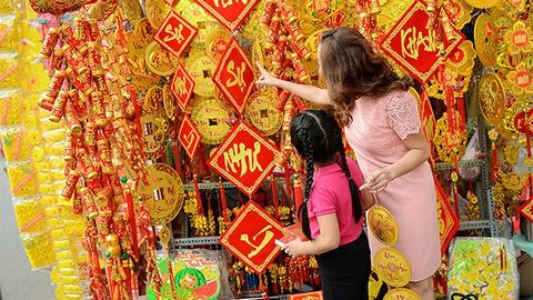Danh sách các nhu yếu phẩm cần mua sắm cho dịp Tết Nguyên Đán 2021