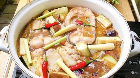 Cách nấu lẩu mắm cá basa thơm ngon đậm đà hương vị dễ làm tại nhà