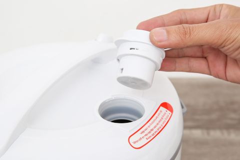 Nồi cơm nắp gài Happycook HCJ-1822 - KG