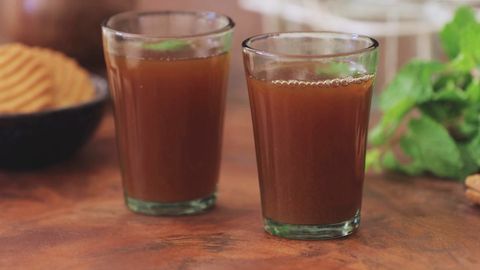 2 cách pha trà chai Ấn Độ ấm nóng thơm ngon ngày gió mùa về